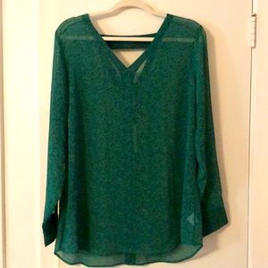New Cabi Bountiful Blouse Green Vines